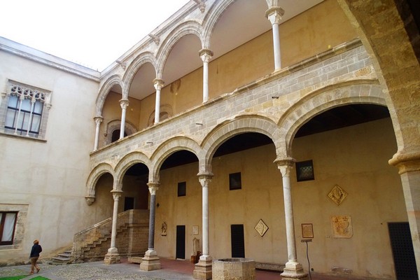 La cour du Palais Abatellis